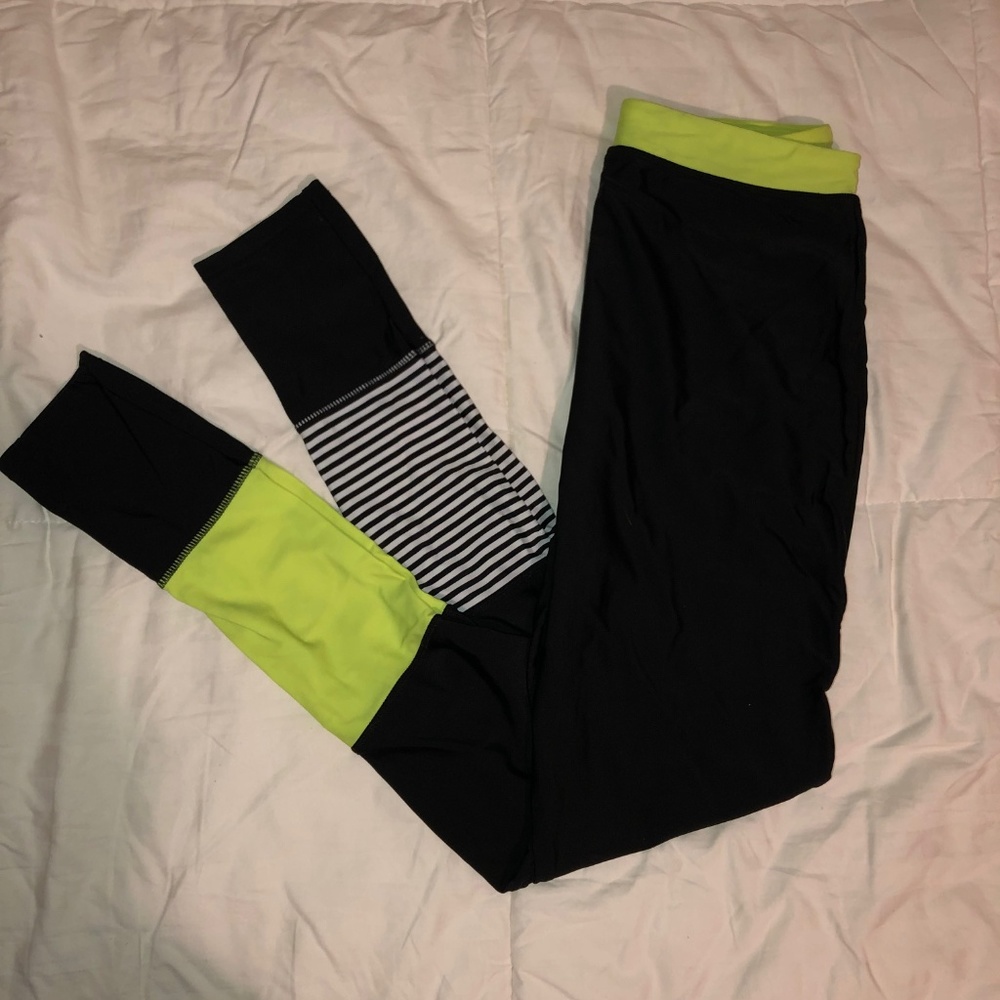 Funky black leggings